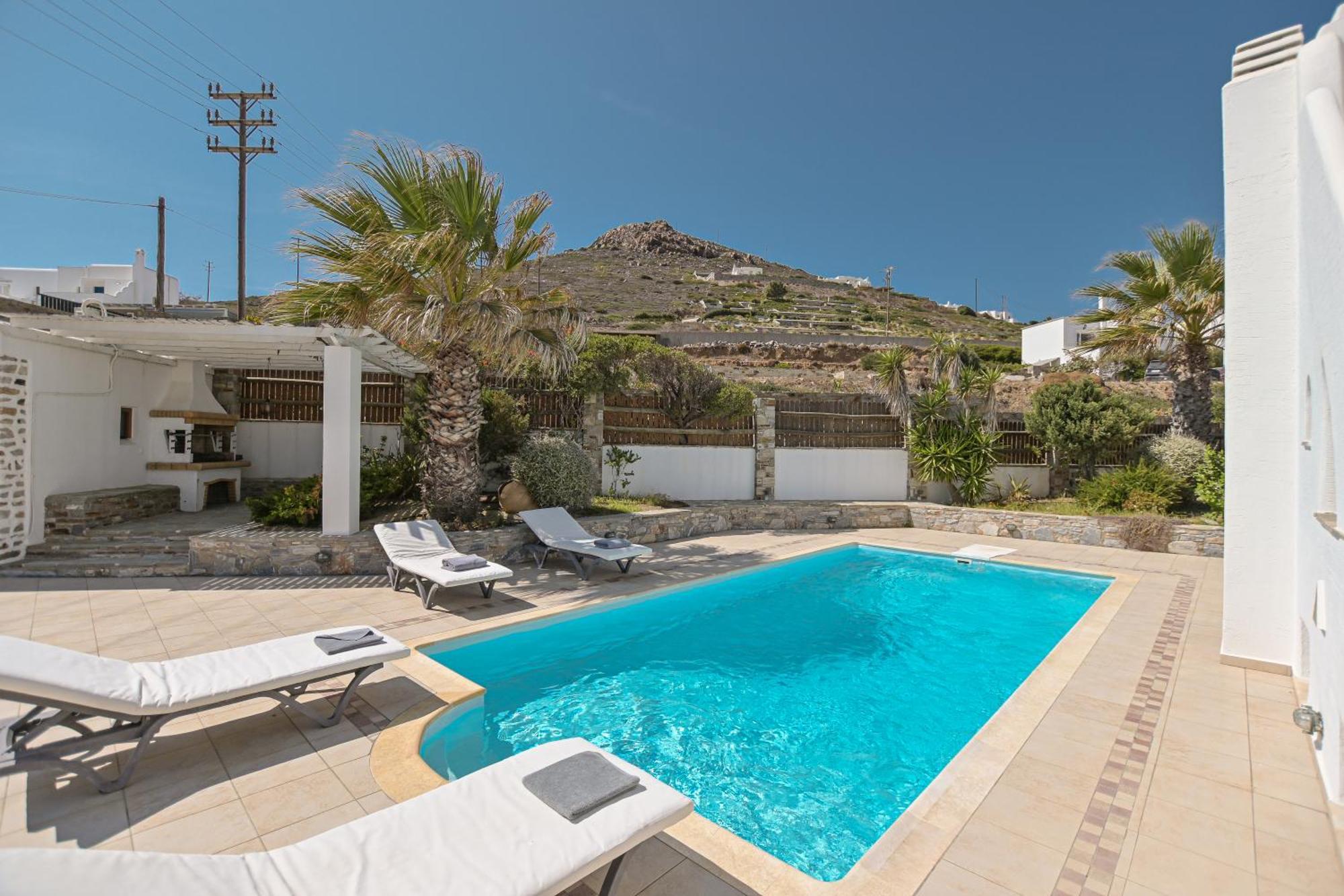 4 Bedroom Villa Valerie With Private Swimming Pool Стелида Экстерьер фото